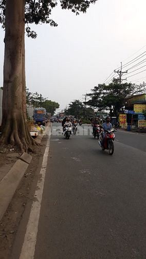 Bán nhà MT Hoàng Hữu Nam, Q9, 96m2, buôn bán sầm uất. Giá 9 tỷ 990.