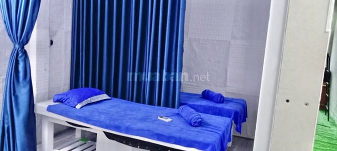 Sang nhượng gấp trong tháng Spa Nail decor rất xinh xắn mặt tiền Q.BT 