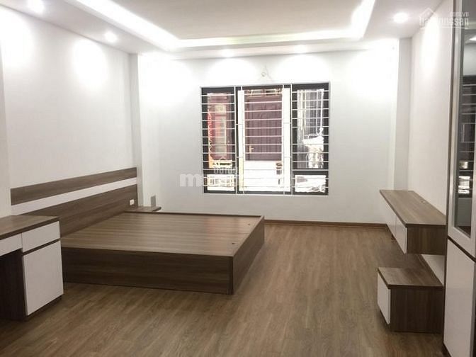 Bán nhà riêng phố Nguyễn Khang, Cầu Giấy 38m2x5tầng, ở luôn, ngõ nông