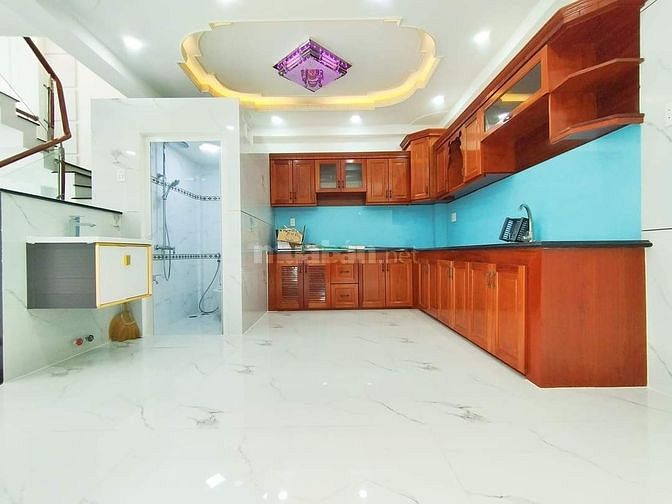 Bán nhà  An Dương Vương, phường 16 Quận 8 , 5 lầu, 5 PN ,giá chỉ 7,3 ỷ