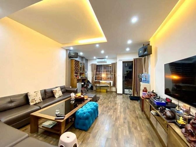 Nhà Trung Kính Ngõ To Như Phố 55m2, 5 Tầng, 13 Tỷ, Vỉa Hè, KD Siêu Thị