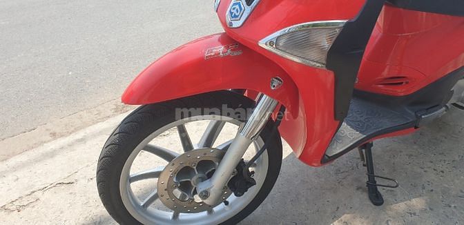 Cần bán piaggio lyberty biển sài gòn keo vỏ chưa lột, máy còn ngon.