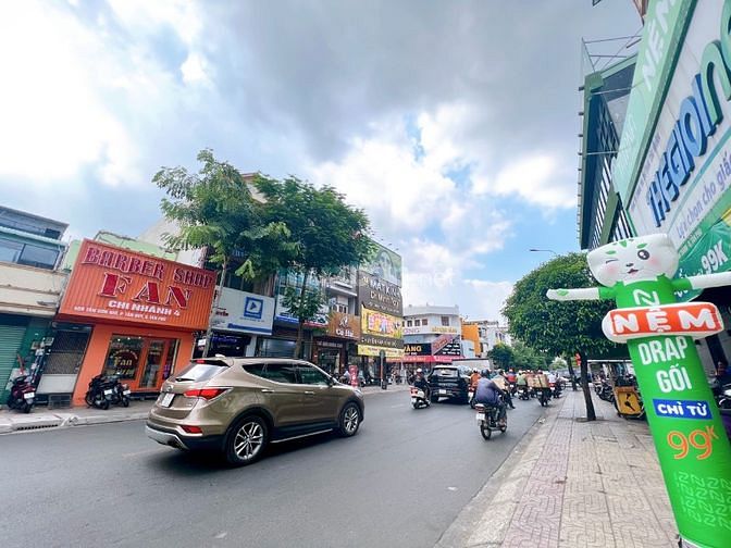 Cho thuê MTKD đường Tân Sơn Nhì 5x33m đúc 1 lầu st, vị trí cực sầm uất