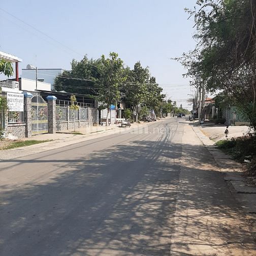 Bán 2 căn nhà liền kế cách MT đường Võ Văn Kiết 70m giáp ranh Phường 5