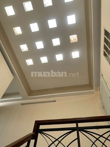 MTNB Cao Lỗ p4q8 4x14, 2 lầu ST cách MT Cao Lỗ 1 căn SH 0909428425