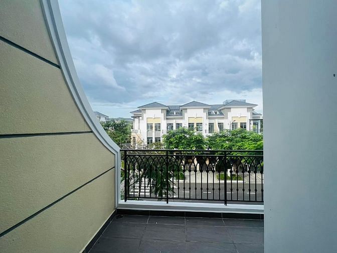 Bán lỗ 2 tỷ so với giá 2019, Verosa Park Q9, 5mx23m, 14 tỷ, đường 24m