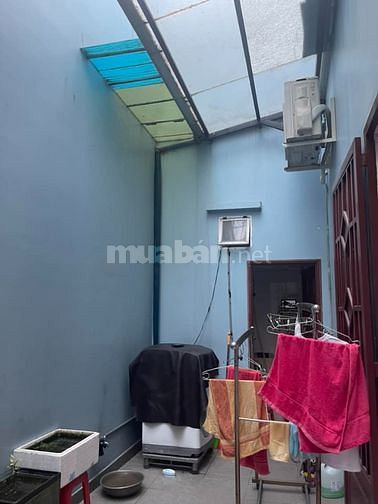 NHÀ ĐẸP 2 TẦNG SÁT MẶT TIỀN NGUYỄN VĂN QUÁ P.ĐHT Q12.5Mx25M DTCN 125M2