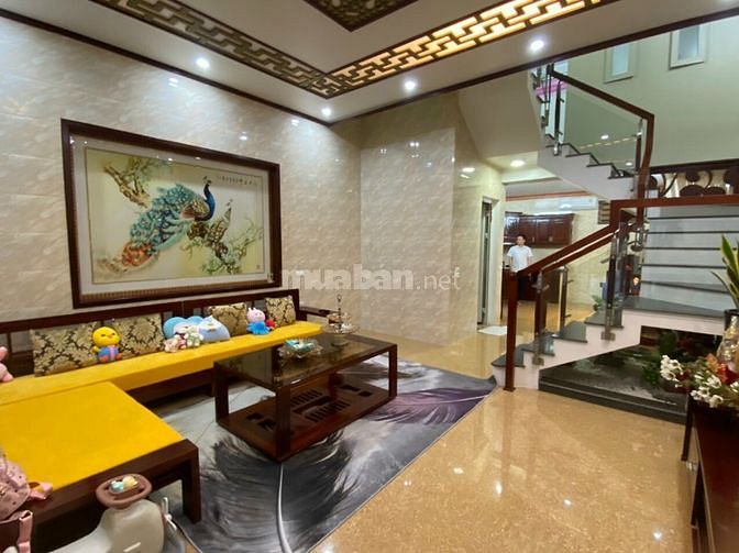 Bán nhà Bùi Huy Bích : DT 95m2, MT 5.2m, 3 Tầng đẹp, Gía 4 Tỷ tt