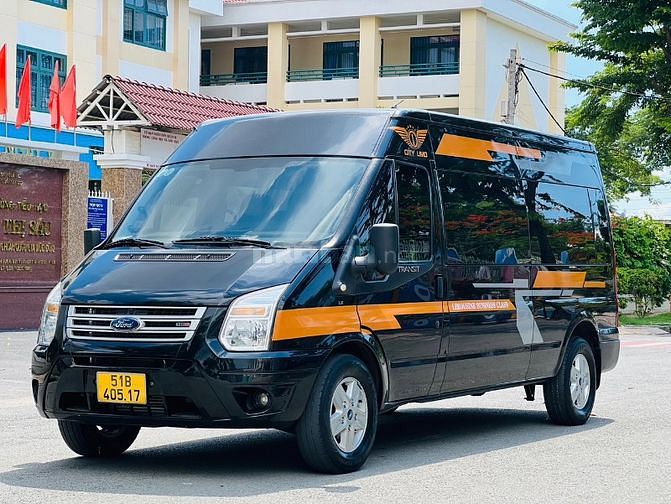 FORD TRANSIT 2018 máy dầu cực đẹp