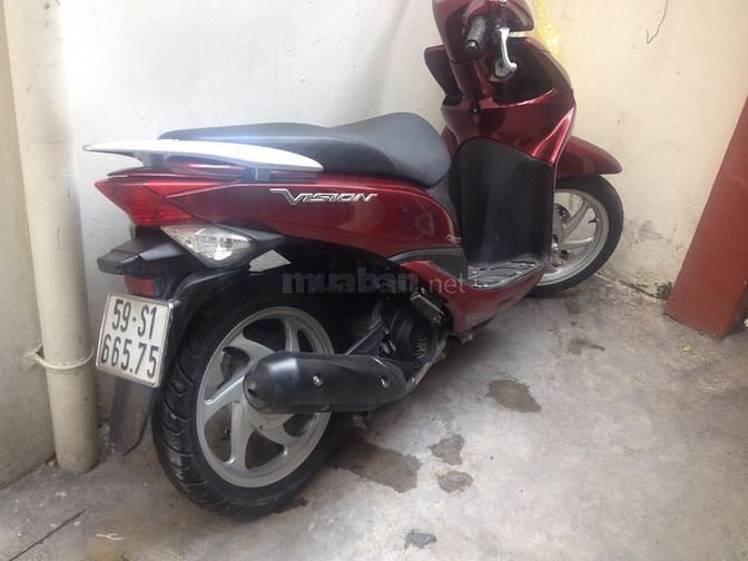 Bán xe Vision đời 2014, màu đỏ, máy khỏe, chưa bung
