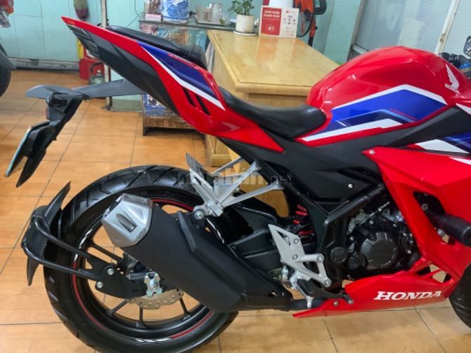 HONDA CBR 150cc,CHÍNH HÃNG,SX 2022,MỚI 99%,ZIN 100%,BẢO HÀNH 2 NĂM 