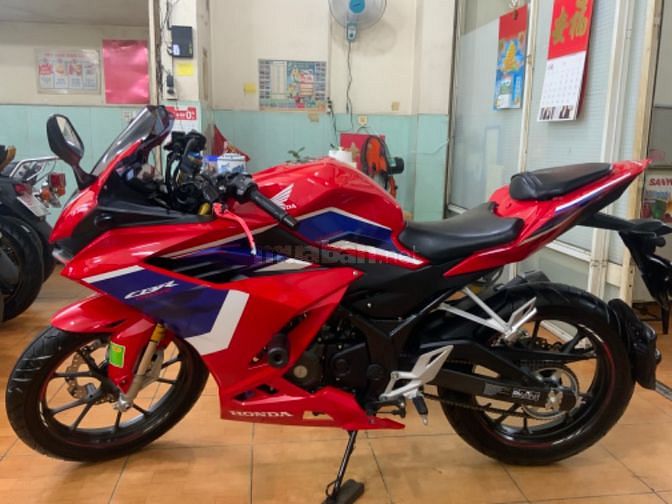 HONDA CBR 150cc,CHÍNH HÃNG,SX 2022,MỚI 99%,ZIN 100%,BẢO HÀNH 2 NĂM 