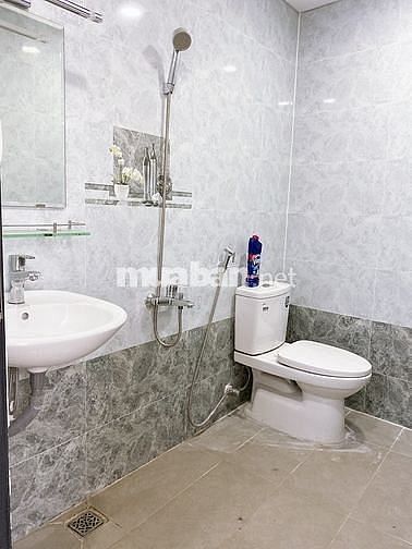 BÁN NHÀ NGAY BỆNH VIỆN QUẬN 11, 189M2, HẺM 10M, CHỈ 12 Tỷ