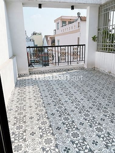 BÁN NHÀ NGAY BỆNH VIỆN QUẬN 11, 189M2, HẺM 10M, CHỈ 12 Tỷ