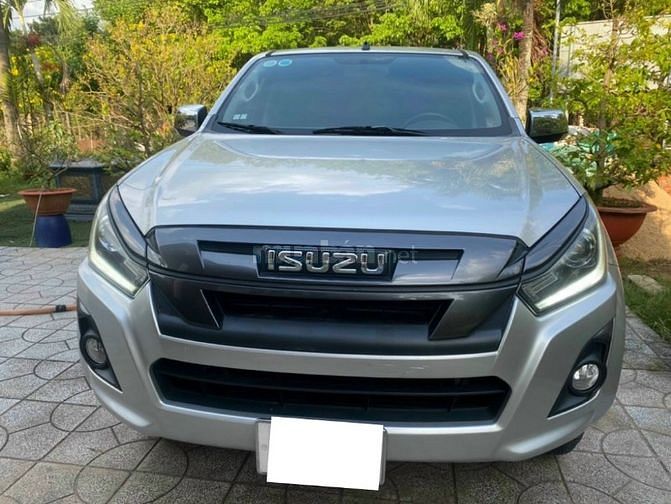 Bán isuzu D-Max LS MT 1 cầu số sàn, nắp cao, xe mới tinh