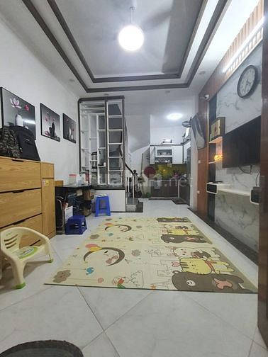 Chủ nhà rất cần tiền trả nợ ngân hàng - Bán nhà 31m2 x 5, chỉ  có 4,25