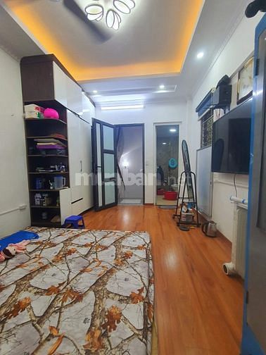 Chủ nhà rất cần tiền trả nợ ngân hàng - Bán nhà 31m2 x 5, chỉ  có 4,25