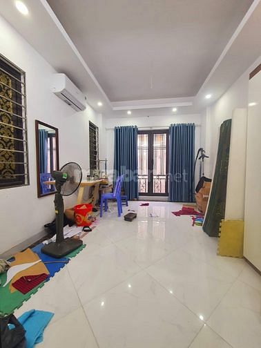 Chủ nhà rất cần tiền trả nợ ngân hàng - Bán nhà 31m2 x 5, chỉ  có 4,25