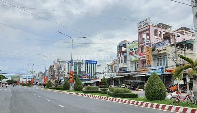 Bán đất ngay ngã tư nông trường đối diện KCN Phước Đông giá 680tr/130m
