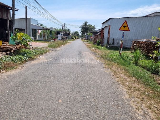 Bán đất ngay ngã tư nông trường đối diện KCN Phước Đông giá 680tr/130m