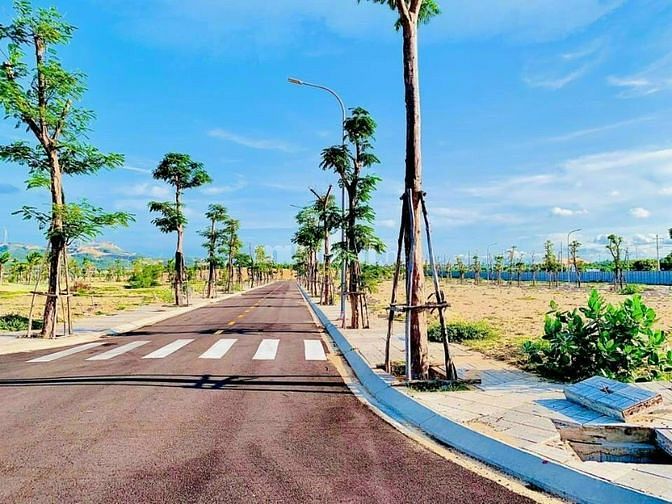 Cắt lỗ lô đất biển tp.Quy Nhơn view biển có sổ đỏ, có thể kinh doanh