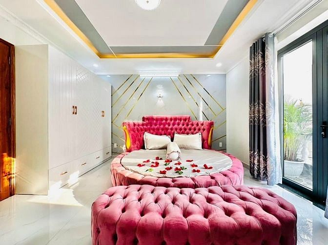hẻm 1 sẹc 3 tầng lầu mới tiện kinh doanh spa p11 gv 