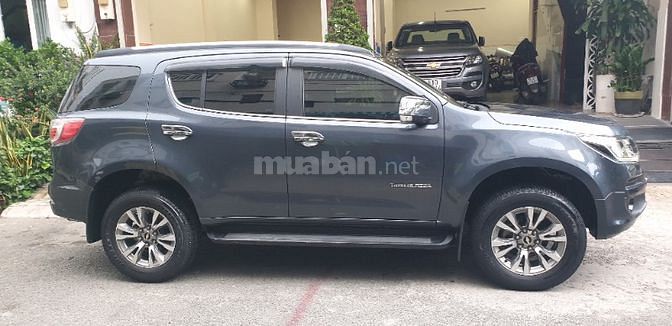 Chevrolet trailblazer LTZ 2 cầu máy dầu 2.5 tự động đời T12/2018 95%