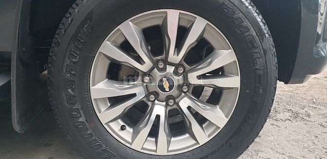 Chevrolet trailblazer LTZ 2 cầu máy dầu 2.5 tự động đời T12/2018 95%