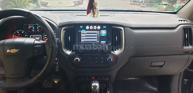 Chevrolet trailblazer LTZ 2 cầu máy dầu 2.5 tự động đời T12/2018 95%