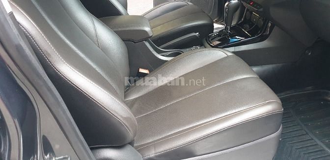 Chevrolet trailblazer LTZ 2 cầu máy dầu 2.5 tự động đời T12/2018 95%