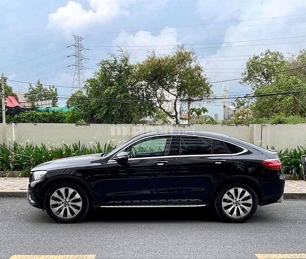 MERCEDES GLC 300 4MATIC COUPLE 2019 CHÍNH CHỦ
