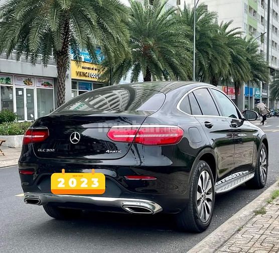 MERCEDES GLC 300 4MATIC COUPLE 2019 CHÍNH CHỦ
