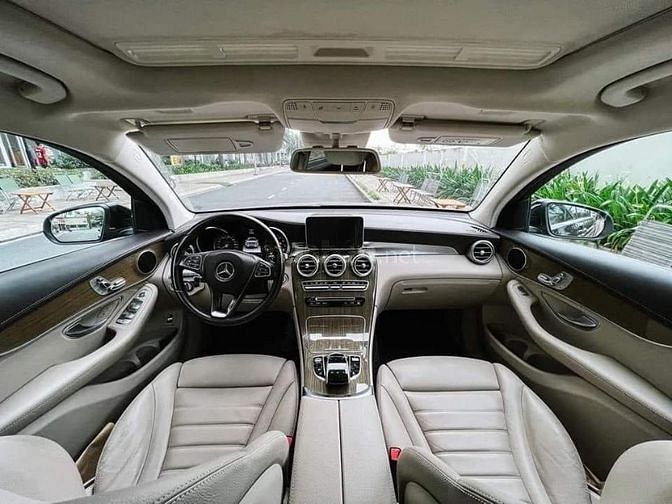 MERCEDES GLC 300 4MATIC COUPLE 2019 CHÍNH CHỦ