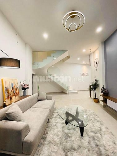 Chính chủ bán căn nhà tại Xuân La Tây Hồ 52m2 x 5 tầng, oto cách 40m