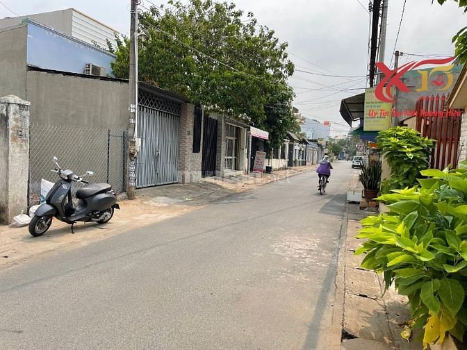 Bán gấp lô đất 75m2 đường 2 ô tô p. Tân Mai chỉ 2.5 tỷ  Diện tích 75m2