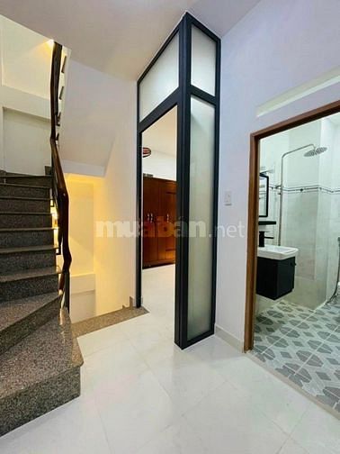 NHÀ 4 TẦNG BTCT - MỚI DỌN VÀO Ở NGAY - TẶNG FULL NỘI THẤT - SÁT HẺM XE
