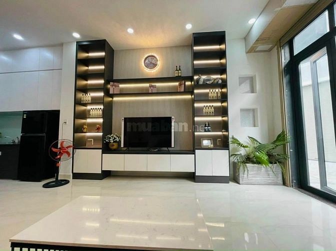 NHÀ 4 TẦNG BTCT - MỚI DỌN VÀO Ở NGAY - TẶNG FULL NỘI THẤT - SÁT HẺM XE