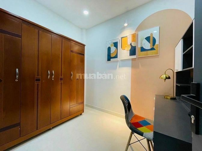 NHÀ 4 TẦNG BTCT - MỚI DỌN VÀO Ở NGAY - TẶNG FULL NỘI THẤT - SÁT HẺM XE