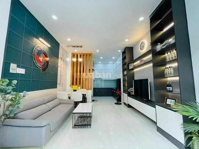 NHÀ 4 TẦNG BTCT - MỚI DỌN VÀO Ở NGAY - TẶNG FULL NỘI THẤT - SÁT HẺM XE