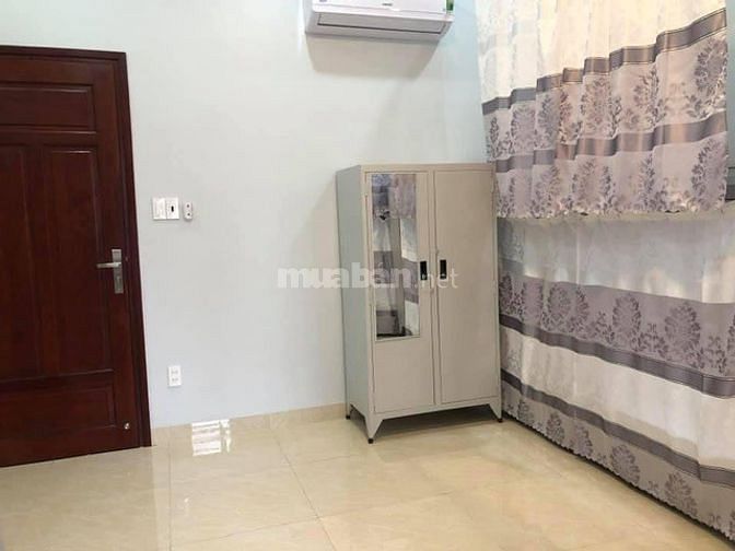 Homestay cao cấp nhà mới xây Đường Khánh Hội Q4 chỉ 1,6 triệu/ng giá b