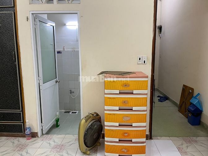 Phòng 25m2 Hẻm 497 Sư Vạn Hạnh. Giá 4,5 triệu