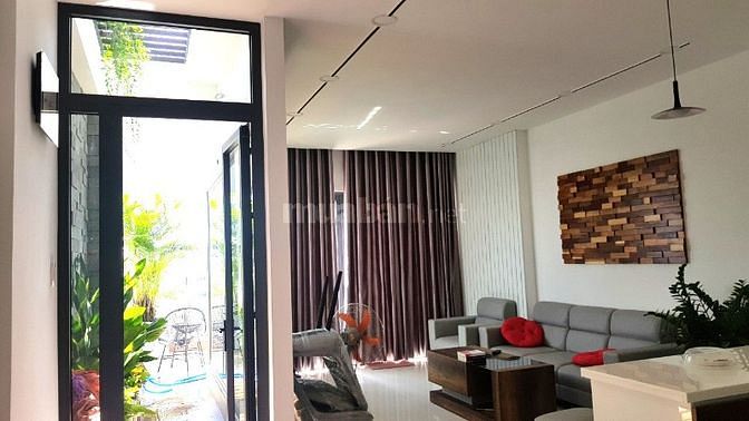 Bán tòa căn hộ MT Tân thới nhất 8.q12 dt 5,5x35m trệt lững 5 lầu 