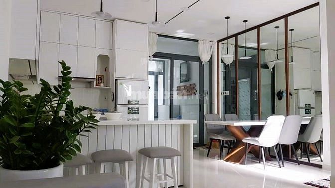 Bán tòa căn hộ MT Tân thới nhất 8.q12 dt 5,5x35m trệt lững 5 lầu 