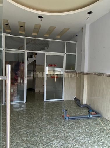 Cho thuê mặt tiền đường Tam Châu Phù hợp cho mở thuốc tây