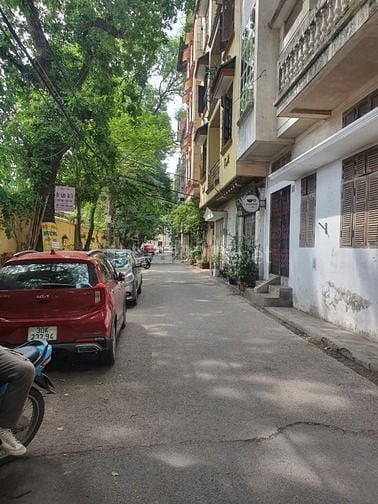 BÁN NHÀ 5 TẦNG LÔ GÓC ĐƯỜNG Ô TÔ TRÁNH ĐẸP LÊ THANH NGHỊ, KINH DOANH 