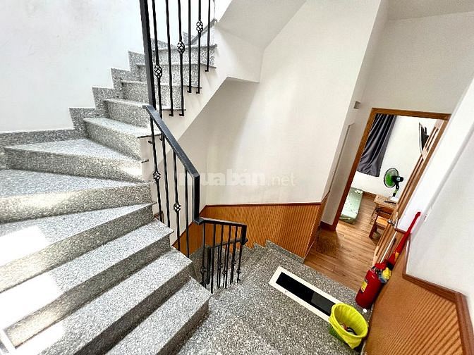 HÀNG HIẾM SHR MỚI 2 LẦU 3PN, 3WC SÂN THƯỢNG. NGAY TRUNG MỸ TÂY Q12 