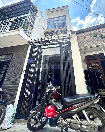 HÀNG HIẾM SHR MỚI 2 LẦU 3PN, 3WC SÂN THƯỢNG. NGAY TRUNG MỸ TÂY Q12 
