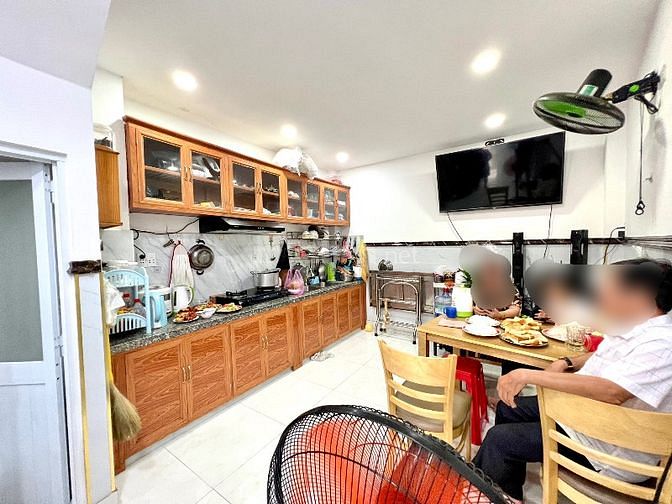 HÀNG HIẾM SHR MỚI 2 LẦU 3PN, 3WC SÂN THƯỢNG. NGAY TRUNG MỸ TÂY Q12 