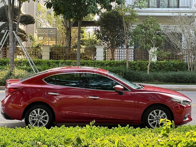 Mazda 3 1.5AT sx 2018 - Chạy chuẩn hơn 3 vạn km- Xe đẹp xuất sắc.0
