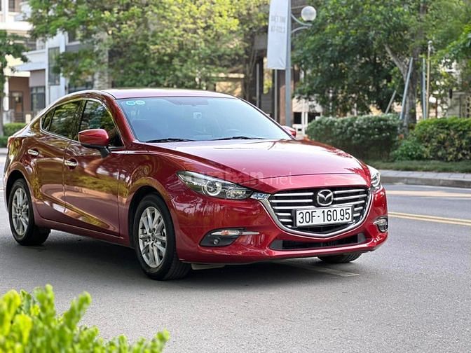 Mazda 3 1.5AT sx 2018 - Chạy chuẩn hơn 3 vạn km- Xe đẹp xuất sắc.0